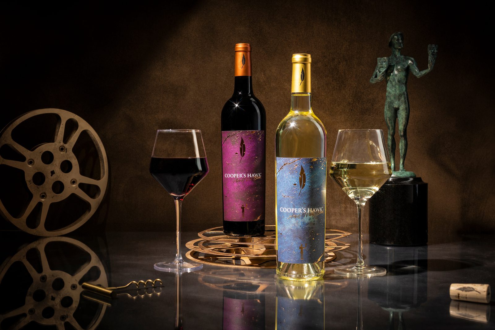 The Artist Red and White