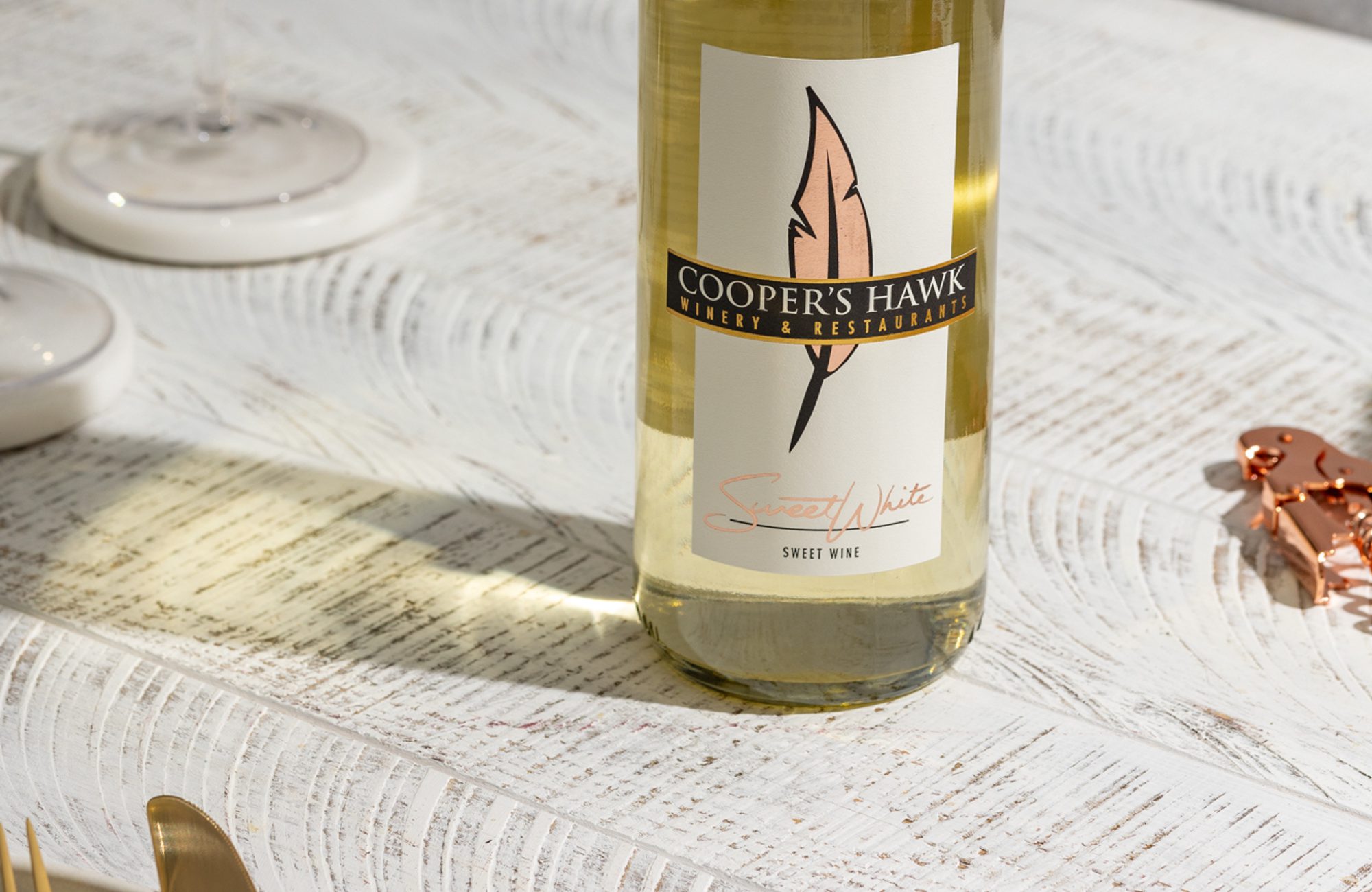 Sweet White Wine Image with glass of wine and bottle