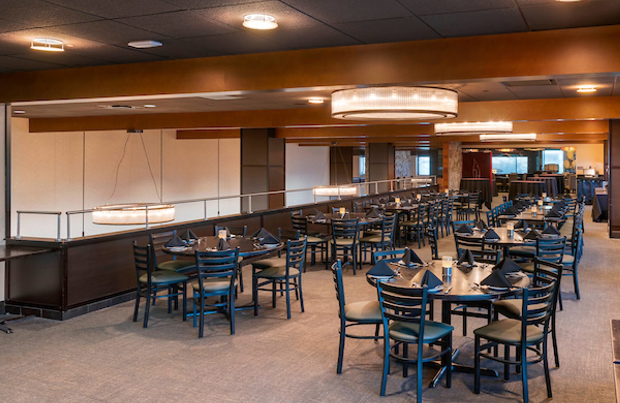 Cooper's Hawk Winery & Restaurant