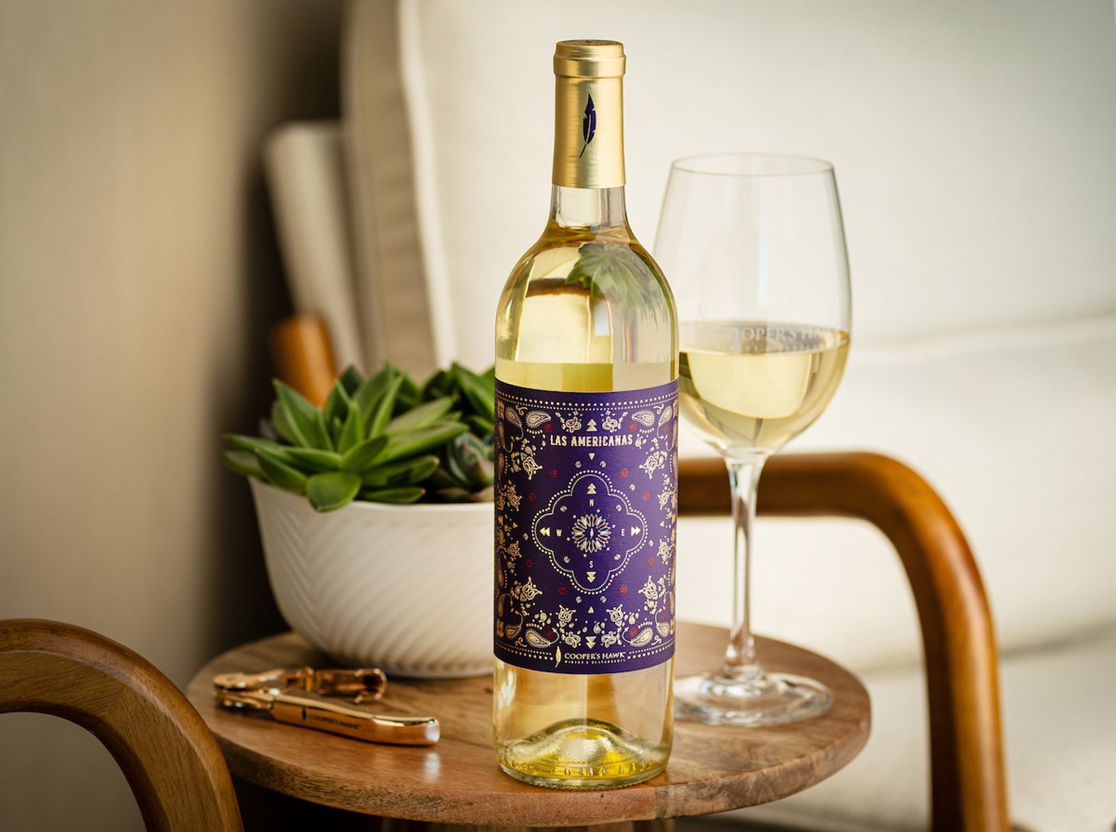 Las Americana's Bottle Image